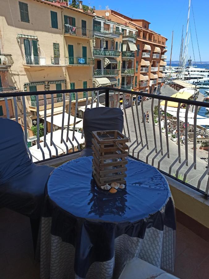 Ampio Monolocale Con Balcone Fronte Mare Vila Porto Santo Stefano  Exterior foto