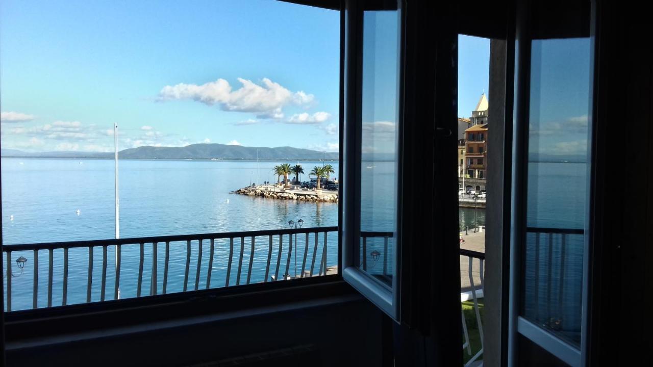 Ampio Monolocale Con Balcone Fronte Mare Vila Porto Santo Stefano  Exterior foto